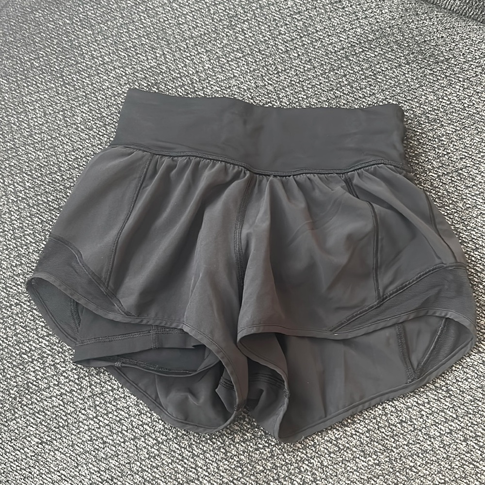 Lululemon size 0 shorts black